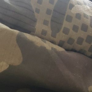 Meet your Posher, Shannon